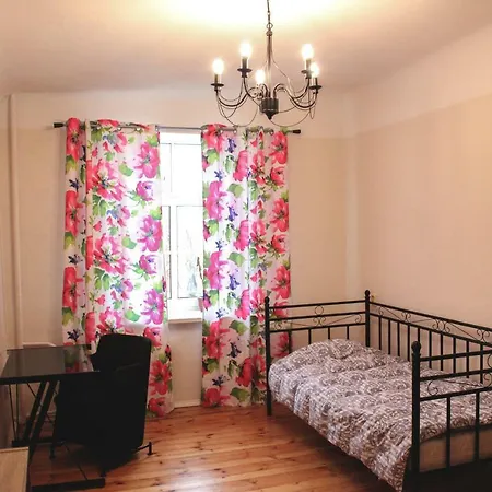 Hostel Riga Park Host *